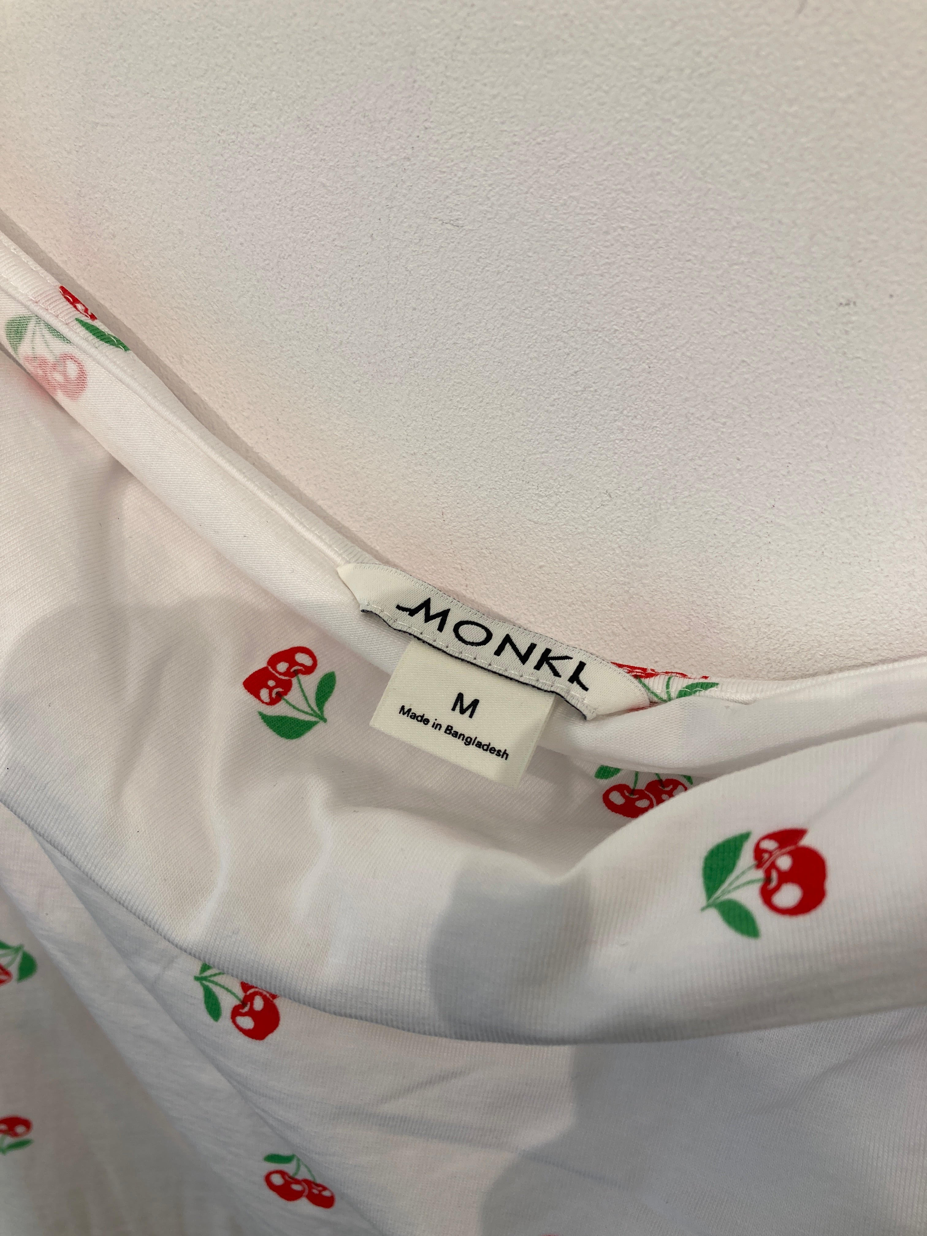 Monki Top
